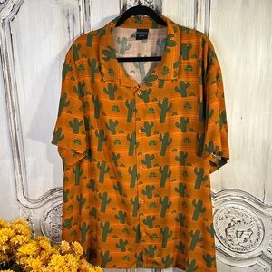 Bio World Men’s Cactus Print Orange Short Sleeve Button Down  Shirt